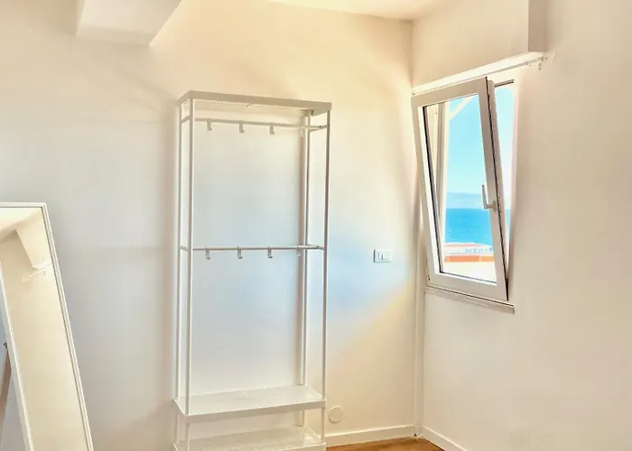 Appartamento A Tirrazza Giardini Naxos