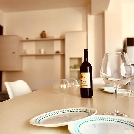 A Tirrazza Apartment *