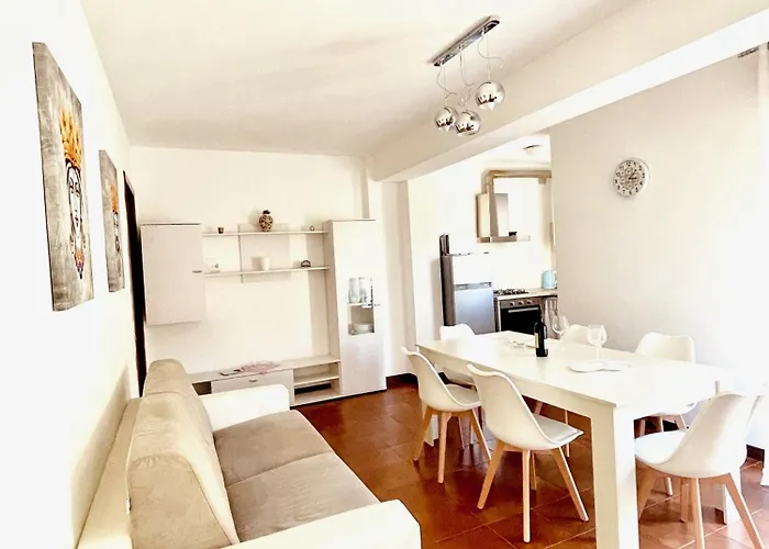 アパート A Tirrazza